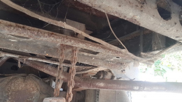 รถบรรทุกติดเครนยี่ห้อ ISUZU    รุ่น KS22 เครน TADANO  110 แรงม้า ปีจดทะเบียน 2524