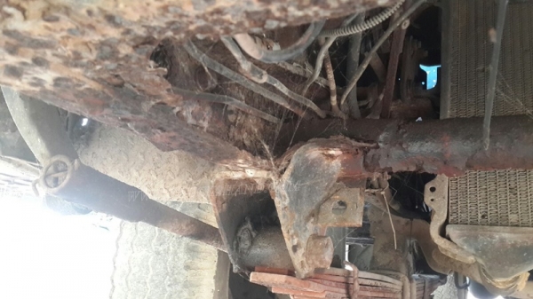 รถบรรทุกติดเครนยี่ห้อ ISUZU    รุ่น KS22 เครน TADANO  110 แรงม้า ปีจดทะเบียน 2524