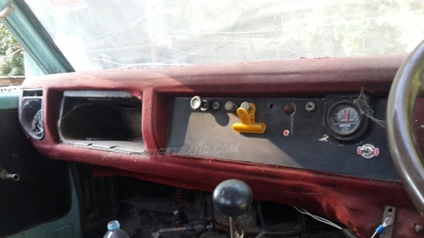 รถบรรทุกติดเครนยี่ห้อ ISUZU    รุ่น KS22 เครน TADANO  110 แรงม้า ปีจดทะเบียน 2524