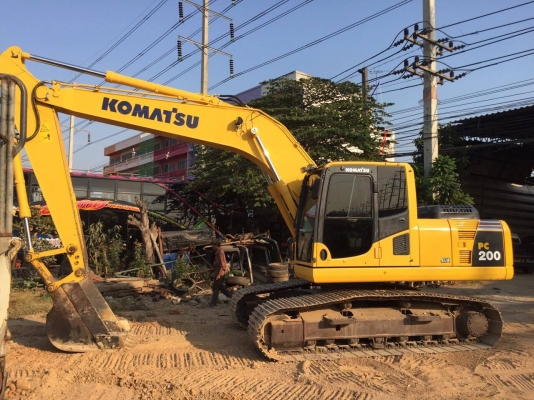 KOMATSU PC200-8MO รถปลายปี 2013 5,xxx ชม. ประกันศูนย์เต็ม ประตัวรถเต็ม สีเดิม รถสวย พร้อมใช้งาน สนใจติดต่อด่วน 089-0854790 KOMATSU PC200-8MO รถปลายปี 2013 5,xxx ชม. ประกันศูนย์เต็ม ประตัวรถเต็ม สีเดิม รถสวย พร้อมใช้งาน สนใจติดต่อด่วน 089-0854790