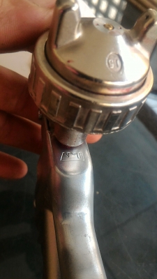 กาพ่นสีเอนกประสงค์คุณภาพสูง ยี่ห้อ ANI แบบกาบนขนาดใหญ่เป็นพลาสติกแข็งขาว