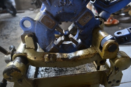 เครื่องต๊าปเกลียว Maiwa จากประเทศเกาหลี 220 Volt