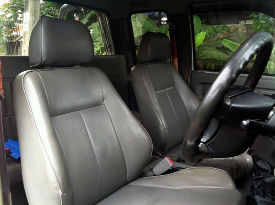 ขายISUZU RODEO 2.8 LS TURBO 4WD พร้อมใช้ไม่มีชนหนักคับ