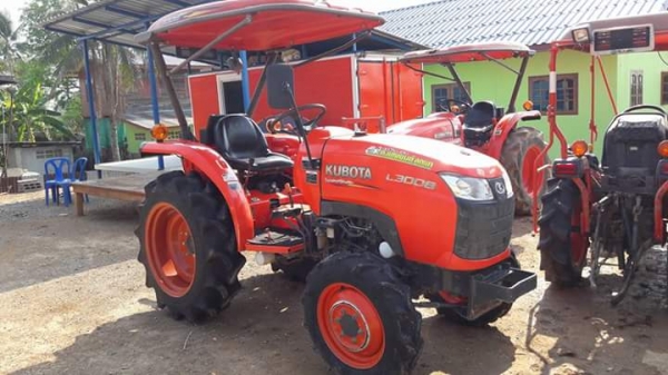 ขายkubota l3008 เดิมๆนางฟ้า ทะเบียนพร้อมโอน ใช้งานน้อยมาก 350 ชั่วโมง