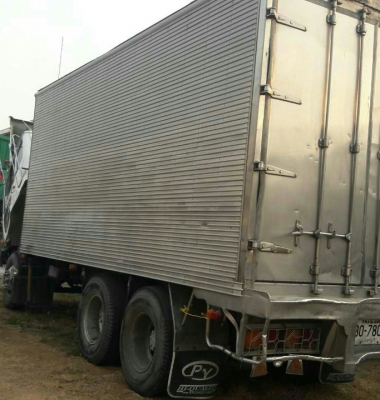 ขาย 465,000บ สิบล้อ มิตซู ไอ้หลง FN517M 6D16 -195 เพาเดียว บรรทุกตู้เปียก ช่วงยาว 6.20ม สภาพดีเดิมๆพร้อมใช้งาน ทะเบียนพร้อมโอน ราคา 465,000บ ต่อรองได้ ขาย 465,000บ สิบล้อ มิตซู ไอ้หลง FN517M 6D16 -195 เพาเดียว บรรทุกตู้เปียก ช่วงยาว 6.20ม สภาพดีเดิมๆพร้อมใช้งาน ทะเบียนพร้อมโอน ราคา 465,000บ ต่อรองได้