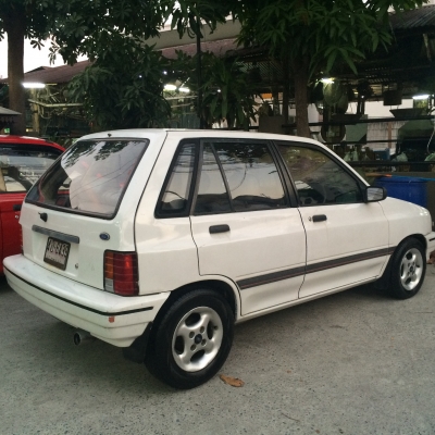 FORD FESTIVA ปี1996 สีขาว เกียร์ออร์โต้ ราคาถูกๆคะ ขับได้พร้อมใช้ FORD FESTIVA ปี1996 สีขาว เกียร์ออร์โต้ ราคาถูกๆคะ ขับได้พร้อมใช้