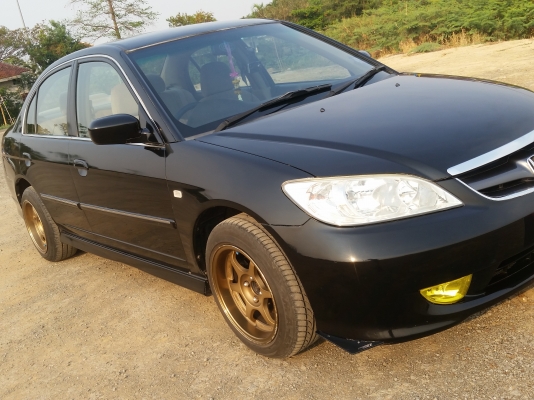 HONDA CIVIC Dimension ตาเหยี่ยว ปี04 ออโต้ วีเทค เครื่องดี สวยๆ