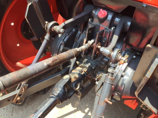 ขายรถไถ Kubota L4708(4WD) พร้อมใบมีดและเครื่องตัดหญ้าช้าง1.4ม. รถไร่ สวยๆ พร้อมใช้งาน