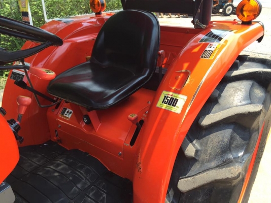ขายรถไถ Kubota L4708(4WD) พร้อมใบมีดและเครื่องตัดหญ้าช้าง1.4ม. รถไร่ สวยๆ พร้อมใช้งาน ขายรถไถ Kubota L4708(4WD) พร้อมใบมีดและเครื่องตัดหญ้าช้าง1.4ม. รถไร่ สวยๆ พร้อมใช้งาน