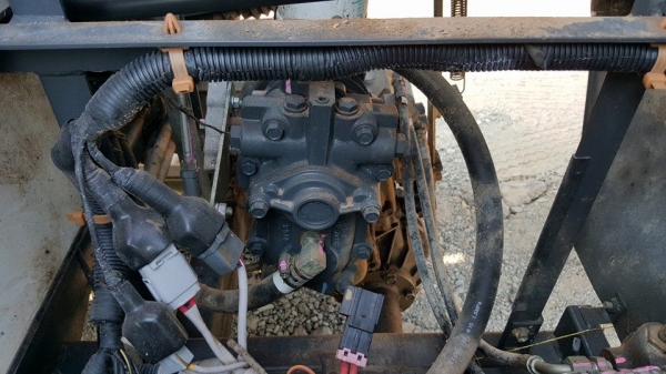 ขายรถเกี่ยวข้าวคูโบต้า DC70 ปี56 ทำงานน้อย 1,609ชม. เครื่องแน่น ทำงานน้อย ช่วงล่างดี เอกสารเล่มทะเบียนพร้อมชุดโอนครบ