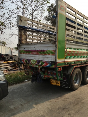 360 ปี56 สภาพบาง เดิมๆทั้งคัน สวยจัด ไม่เคยมีอุบัติเหตุ รับประกัน