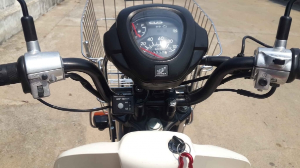 มอเตอร์ไซค์ Honda ไปรษณีย์ญี่ปุ่นรุ่น MD 90 สภาพสวยๆเครื่อง 110 cc.หัวฉีด พร้อมใช้ครับ