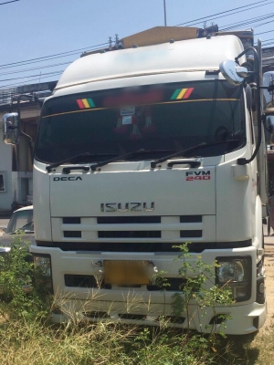 ขาย 10 ล้อ อีซูซุ  240 แรง ปี 57  สภาพสวยจัด พร้อมใช้  จัดแนนท์ได้ครับ สนใจติดต่อ 081-9420141  ,  081-5715326