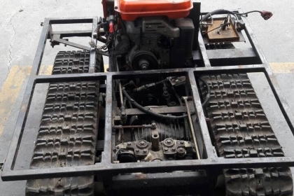 ...ขาย รถบรรทุกตึนตะขาบเล็กเก่าญี่ปุ่น ใช้งานได้หลายอย่าง เก็บผลผลิตทางการเกษตร หรือจะขับลุยสวนก็ได้ค่ะ เป็นเครื่องยนต์คูโบต้า 6 แรง เครื่องติดใช้งานได้ดี ราคา 18,500