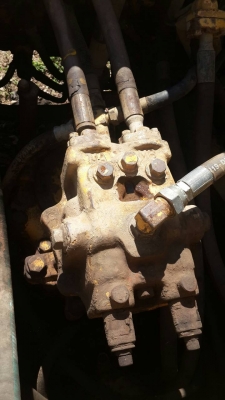 KOMATSU PC200-5 รถสวยๆเดิมๆ ไฟฟ้าครบ แอร์เย็น เอกสารอินวอยซ์ พร้อมใช้ราคาถูกๆครับท่าน