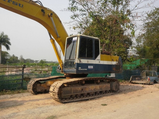 KOMATSU PC200-5 รถสวยๆเดิมๆ ไฟฟ้าครบ แอร์เย็น เอกสารอินวอยซ์ พร้อมใช้ราคาถูกๆครับท่าน