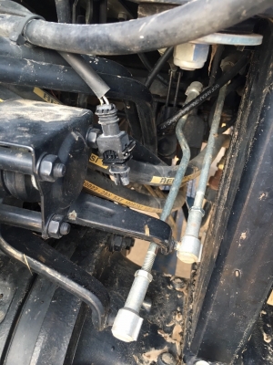 ขายรถไถ NEW HOLLAND T5060 เอกสารเล่มทะเบียน รถปี 57