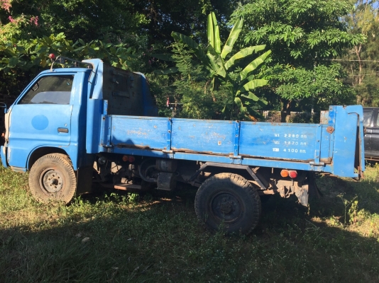 4ล้อบรรทุกดั้ม...ISUZU 85 แรง หัวเจ...เล่มทะเบียนพร้อม สภาพดีใช้ได้..