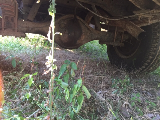 4ล้อบรรทุกดั้ม...ISUZU 85 แรง หัวเจ...เล่มทะเบียนพร้อม สภาพดีใช้ได้..