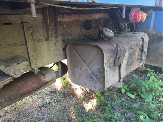 4ล้อบรรทุกดั้ม...ISUZU 85 แรง หัวเจ...เล่มทะเบียนพร้อม สภาพดีใช้ได้..