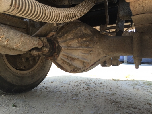 6ล้อเล็ก..หัว-คัสซีพร้อมชุดดั้ม...88แรง ISUZU ELF คัสซี 7903256 รถใช้งานอยู่ มีเล่มทะเบียน