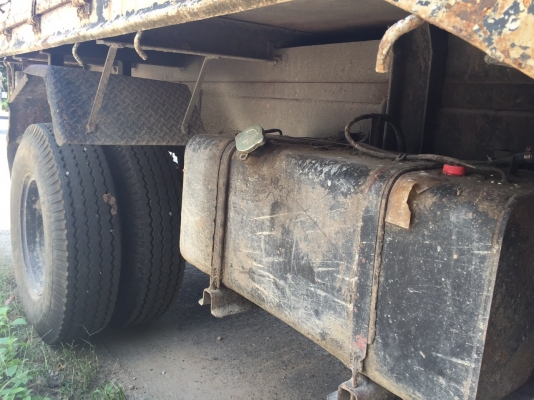 6ล้อเล็ก..หัว-คัสซีพร้อมชุดดั้ม...88แรง ISUZU ELF คัสซี 7903256 รถใช้งานอยู่ มีเล่มทะเบียน