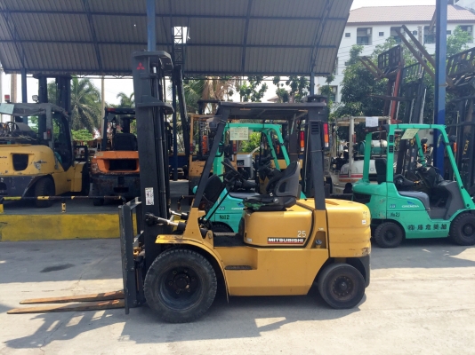 -:-*&bull;*ข า ย ร ถ ย ก นำ เ ข้ า*&bull;*-:-MITSUBISHI FD25-F18B เครื่องดีเซล เสาสูง4เมตร แผงงาสไลด์ สนใจติดต่อ083-062-0223(ปอนด์)