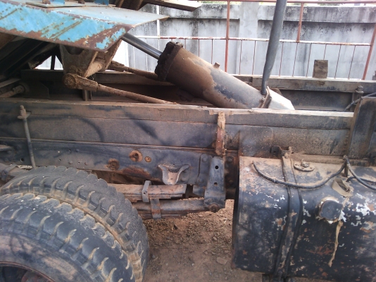 ขายหกล้อดั้ม3คิวเครื่องอีซูซุ88แรงม้าnkrแท้พวงมาลัยเพาว์เวอร์สนใจติดต่อที่เบอร์0998344996/0807346335ครับ