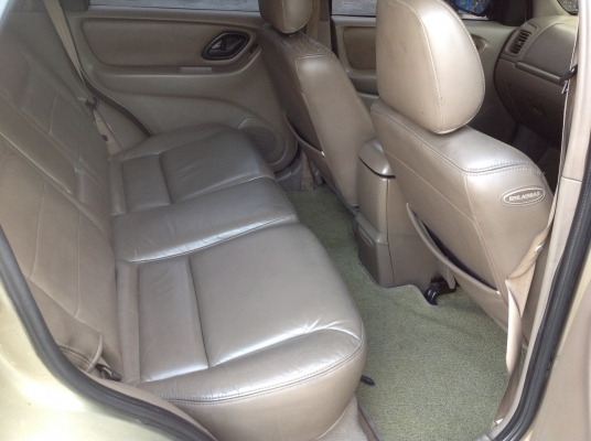 FORD ESCAPE, 3.0 XLT 3.0 ออโต้ โฟวิล ซันลูป FORD ESCAPE, 3.0 XLT 3.0 ออโต้ โฟวิล ซันลูป