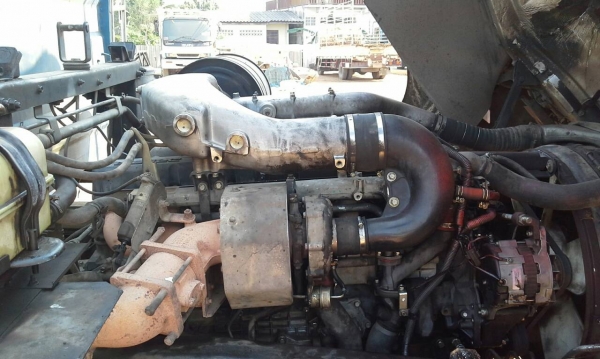 ขาย รถพ่วงไม่ดั๊มพ์/NISSAN/รุ่นCWM/320แรงม้า/ปี52/สภาพพร้อมใช้งาน