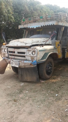 เทรนเลอร์เพลาเดียวเครื่อง165ราคา250000ต่อรองครับ