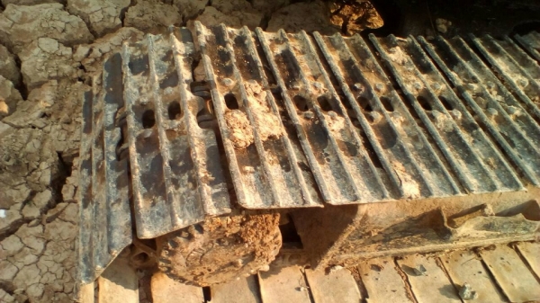 **660,000 บ.ต่อรอง/// แบคโฮ KOBELCO SK120 MARK (3) ไฟฟ้าตัดบางจุด มี อุปกรณ์ จอ+กล่อง ครบ เครื่อง/ปั้ม เดิม แรง เร็วดี บูมอาร์มสวย บุ้งกี๋+ฟันตัก พอใช้ เอวแน่น ช่วงล่าง70-75\% เก๋งไม่ผุ แอร์เย็น เอกสารอินวอย **ขาย KOBELCO MARK-3 SK120 แบคโฮยอดนิยม สภาพดี **660,000 บ.ต่อรอง/// แบคโฮ KOBELCO SK120 MARK (3) ไฟฟ้าตัดบางจุด มี อุปกรณ์ จอ+กล่อง ครบ เครื่อง/ปั้ม เดิม แรง เร็วดี บูมอาร์มสวย บุ้งกี๋+ฟันตัก พอใช้ เอวแน่น ช่วงล่าง70-75\% เก๋งไม่ผุ แอร์เย็น เอกสารอินวอย **ขาย KOBELCO MARK-3 SK120 แบคโฮยอดนิยม สภาพดี