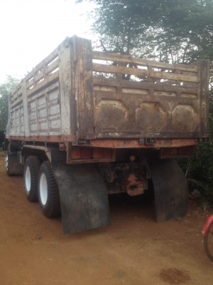 ขายรถ10ล้อ ดั้ม2เพลา FM227 เครื่อง220แรง สโลเดิม เครื่องดี ช่วงล่างดี ระบบดั้มดี พร้อมใช้งาน เอกสารพร้อมโอน สนใจโทร 090-8588220คุณนะ 093-3258446คุณบิว หรือเข้าดูสินค้าอื่นๆได้ที่ www.truck.in.th/498 หรือเพจFacebook ณรงค์ ซื้อขายรถมือสอง (เว็บไซต์ส่วนตัว)