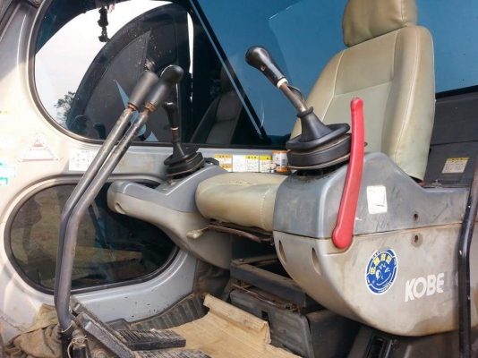 ขายรถแบคโค KOBELCO SK120 MARK V รถสวย ไฟฟ้าเต็ม แอร์เย็น เอวแน่น เอกสารใบอินวอร์ย สนใจโทร 090-8588220คุณนะ 093-3258446คุณบิว หรือเข้าดูสินค้าอื่นๆได้ที่ www.truck.in.th/498 หรือเพจFacebook ณรงค์ ซื้อขายรถมือสอง (เว็บไซต์ส่วนตัว) หรือFacebook คุณนะ รถบรรทุ