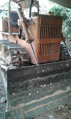 ขายรถแทรคเตอร์ รุ่นดี50เอ โคมัทสุ