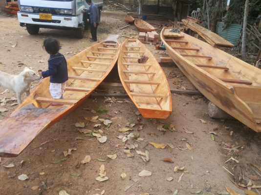 ขายเรือทำจากไม้