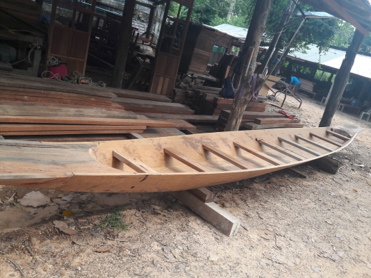 ขายเรือทำจากไม้