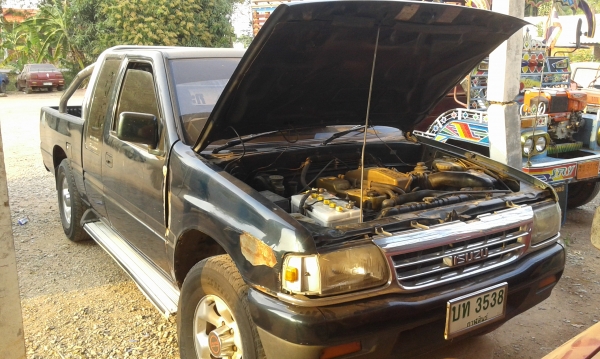 **ขาย 115000**กระบะ RODEO 90 แรง สวยๆพร้อมใช้ครับ***