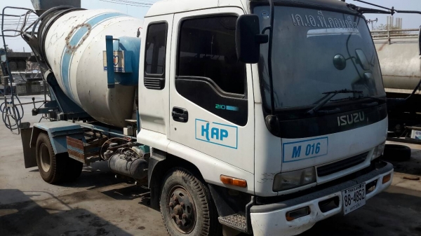 ขาย 790,000 รถโม่ปูน6ล้อ4คิวISUZU เครื่อง 6BG1 160แรง หัวบางยางดีคัชซีสวยรถพร้อมใช้เอกสารพร้อมโอน 090-772-3710 090-772-3708