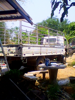 รับจ้างขนเหล็ก และสินค้าทุกประเภทโทร0906208746