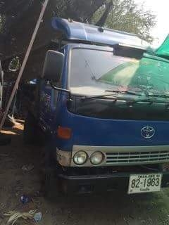 ขายรถ6ล้อ ดั้มไดน่า3ใบปัด เครื่อง115แรง สภาพดี แคชซีสวย เอกสารพร้อมโอน สนใจโทร 090-8588220คุณนะ 093-3258446คุณบิว หรือเข้าดูสินค้าอื่นๆได้ที่ www.truck.in.th/498 หรือเพจFacebook ณรงค์ ซื้อขายรถมือสอง (เว็บไซต์ส่วนตัว) หรือFacebook คุณนะ รถบรรทุก