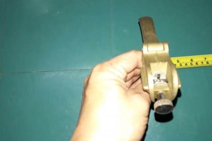 ขายคีมคัดคองเลื่อยตราหมึกเบ็ดอังกฤษเก่าเก็บ Made in England. ขายคีมคัดคองเลื่อยตราหมึกเบ็ดอังกฤษเก่าเก็บ Made in England.