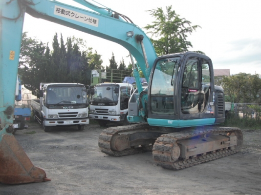KOBRLCO EXCAVATOR SK-135R-1ES