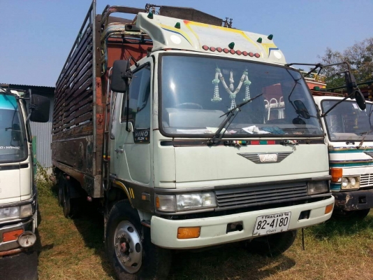 ขายรถ10ล้อ เพลาเดียว FL3H เครื่อง195แรง พ.เพาเวอร์ เบรกทิฟฟี่ เอกสารพร้อมโอน ราคา650,000 สนใจโทร 090-8588220คุณนะ 093-3258446คุณบิว หรือเข้าดูสินค้าอื่นๆได้ที่ www.truck.in.th/498 หรือเพจFacebook ณรงค์ ซื้อขายรถมือสอง (เว็บไซต์ส่วนตัว) หรือFacebook คุณนะ