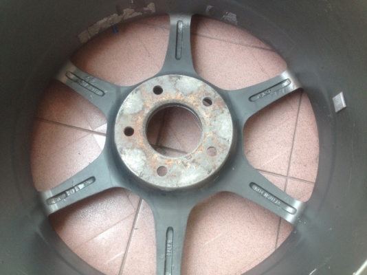 P1 เเท้17หน้า8หลัง9อ๊อฟ32กับ37สีเดิมๆญี่ปุ่นต้องเก็บร้าว1วงตามสภาพครับ P1 เเท้17หน้า8หลัง9อ๊อฟ32กับ37สีเดิมๆญี่ปุ่นต้องเก็บร้าว1วงตามสภาพครับ