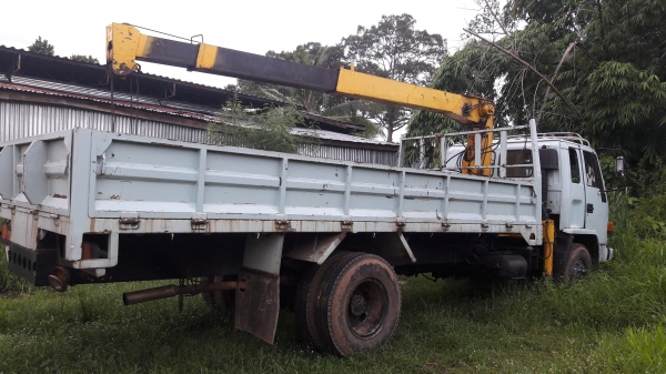 รถ6ล้อ รถ6ล้อ