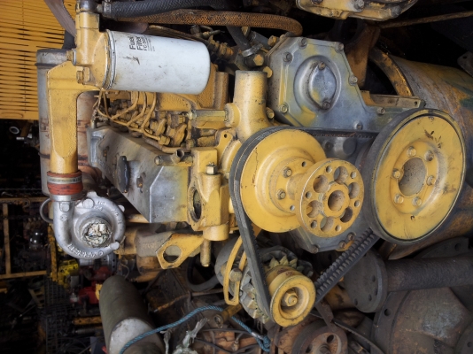 ขายเครื่อง  KOMATSU  PC 200-6  6D95L  เก่านอก