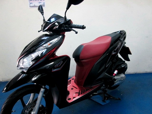 Click 125 i ตัวท๊อปล้อแม็กระบบ idling stop รถบ้านมือเดียวจากป้ายแดง รถปี57 แถม 4 รายการ