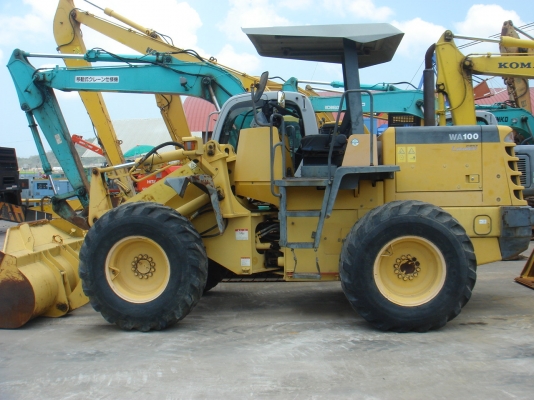 รถตักดิน LOADER KOMATSU WA100-3E