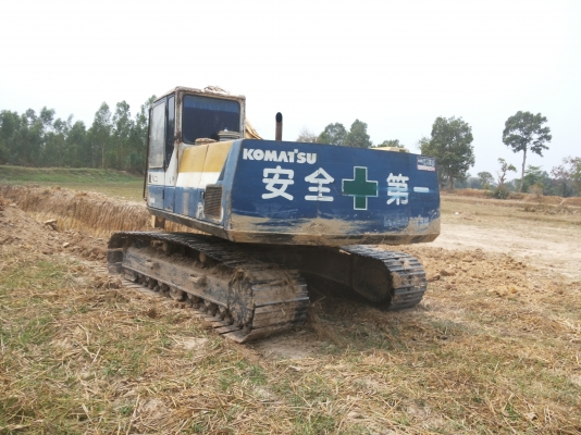 โคมัสสุรุ่น5พีซี200คอนโทรลสั้นไฟฟ้าเต็มช่วงล่างเต็มเก่านอกสวยพร้อมใช้